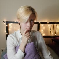 _RachelWilson_'s Offline Chat Room