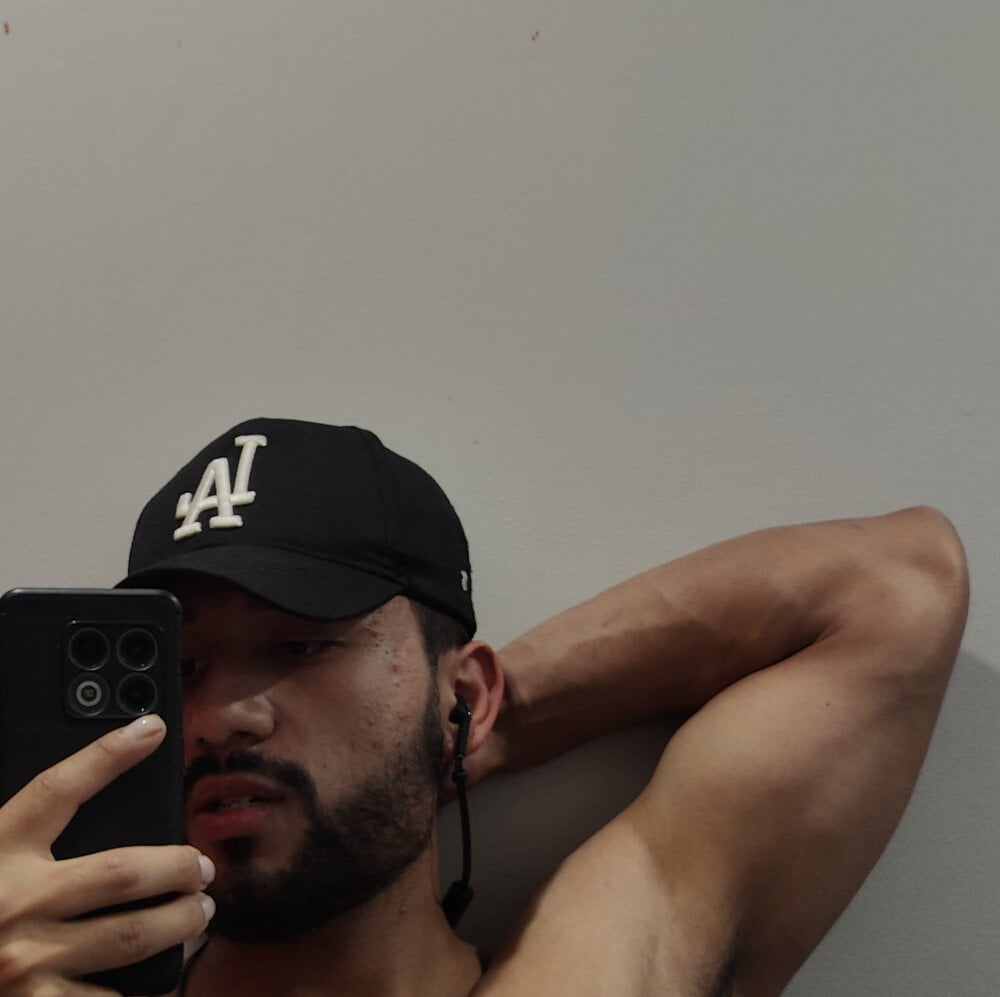 michael_and_iris from stripchat