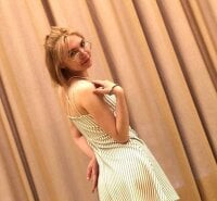 sexystepsis' Offline Chat Room