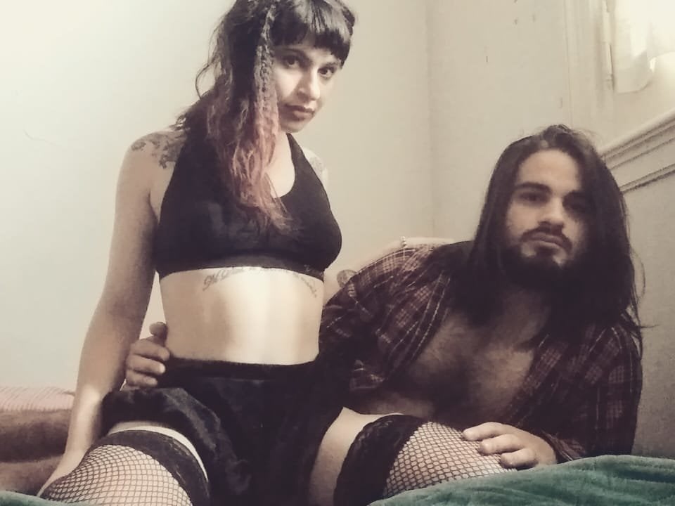 EmelyAndNick 🚃 free nude webcam