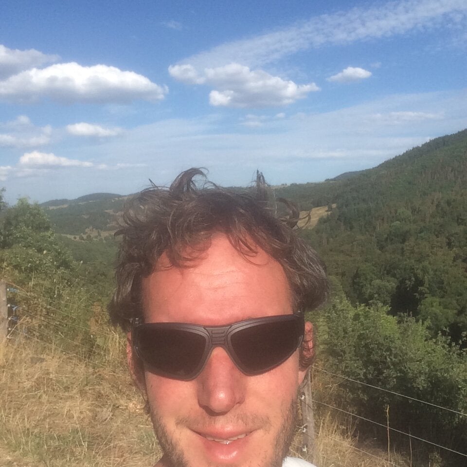 Nikow07 Offline XXX-chat