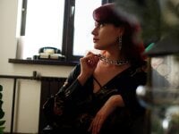 AgnesGreen's Offline Chat Room