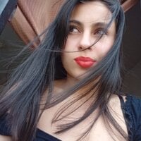 Gatuela1009's Webcam Show