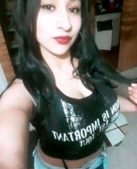 Alejandra_Edwards' Offline Chat Room