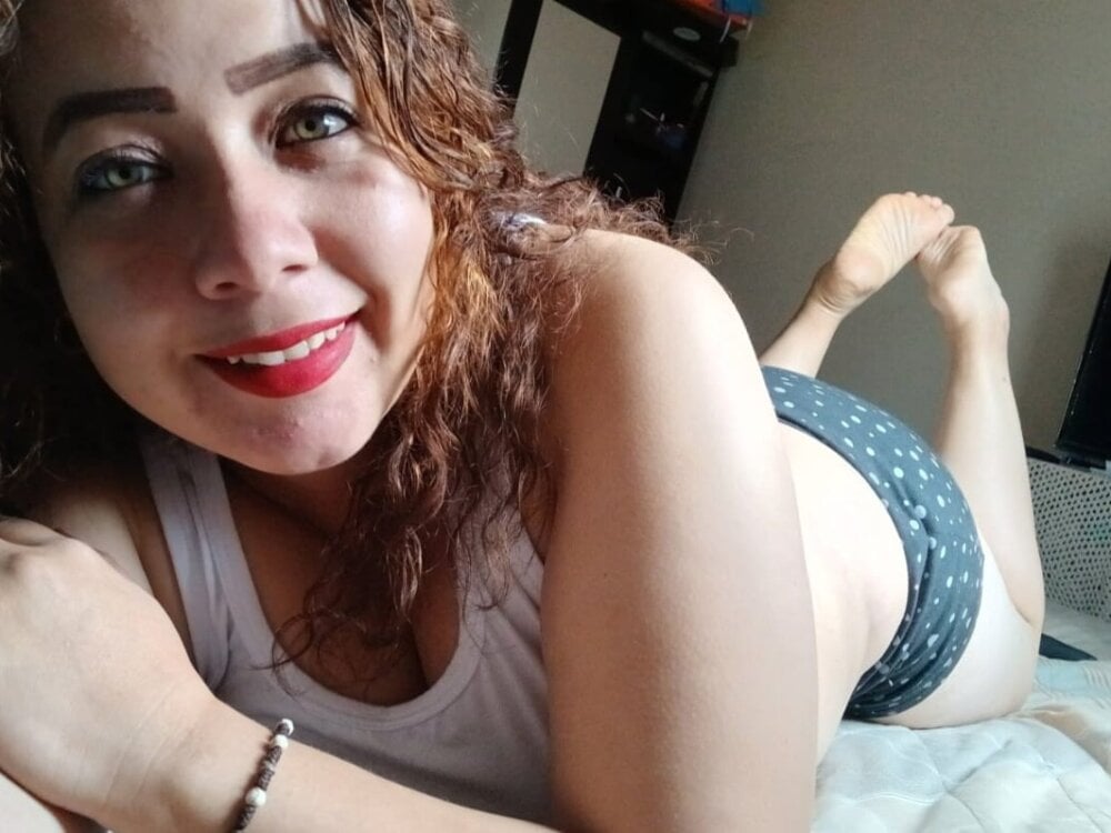 Karina_mature profile