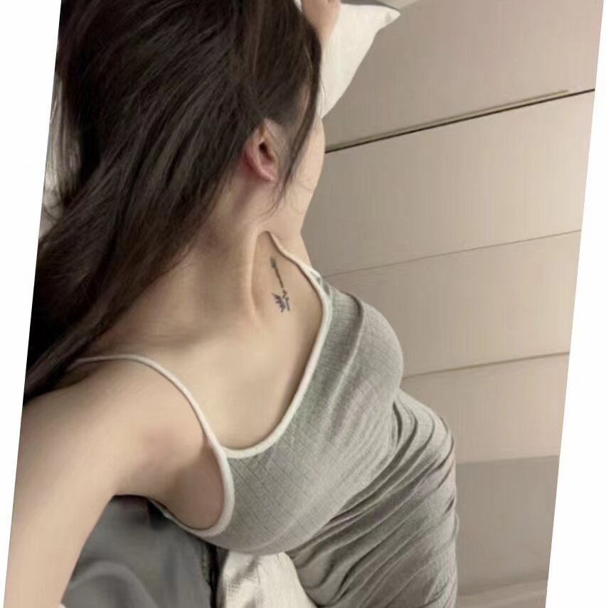 YY-SWALLOW 💖 webcam