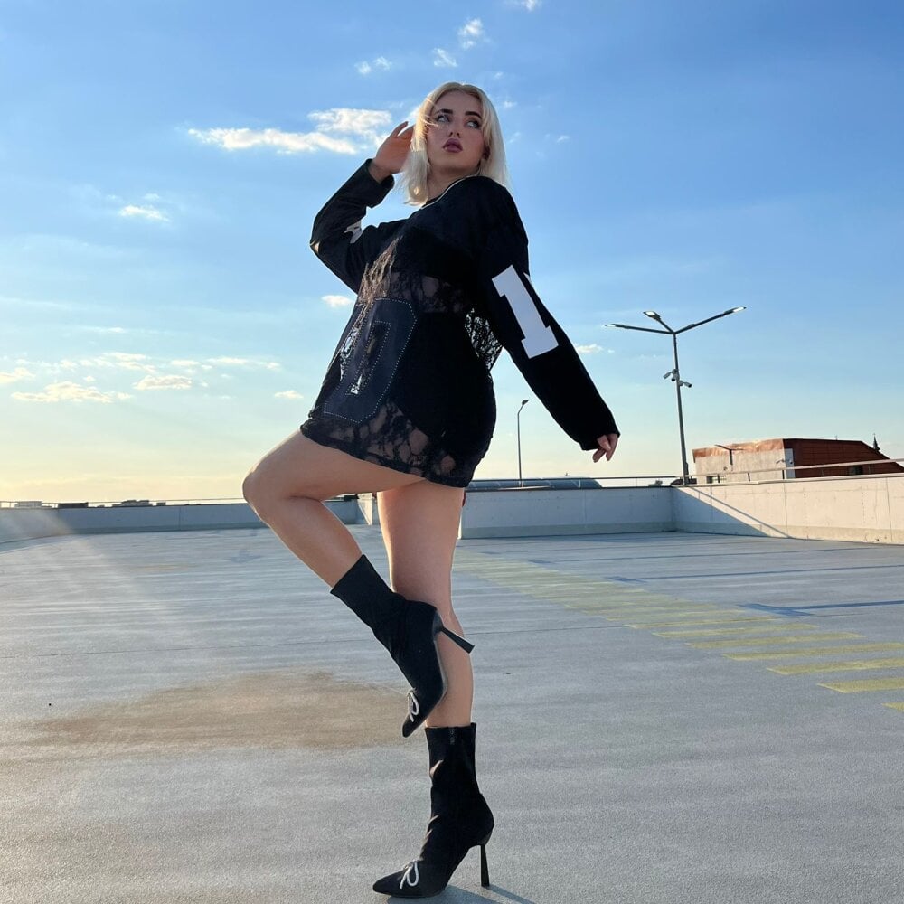 stripchat kellyasher