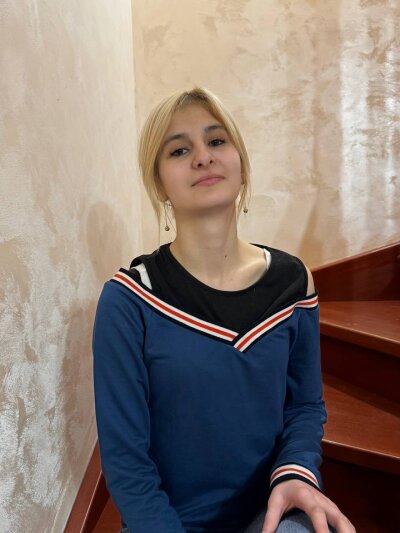 lolly_swee_t from stripchat