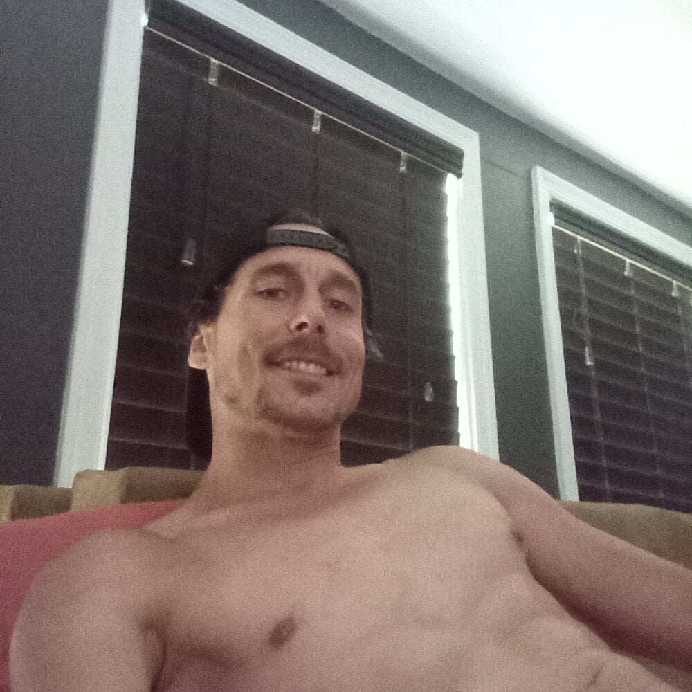 hungrightfor from stripchat