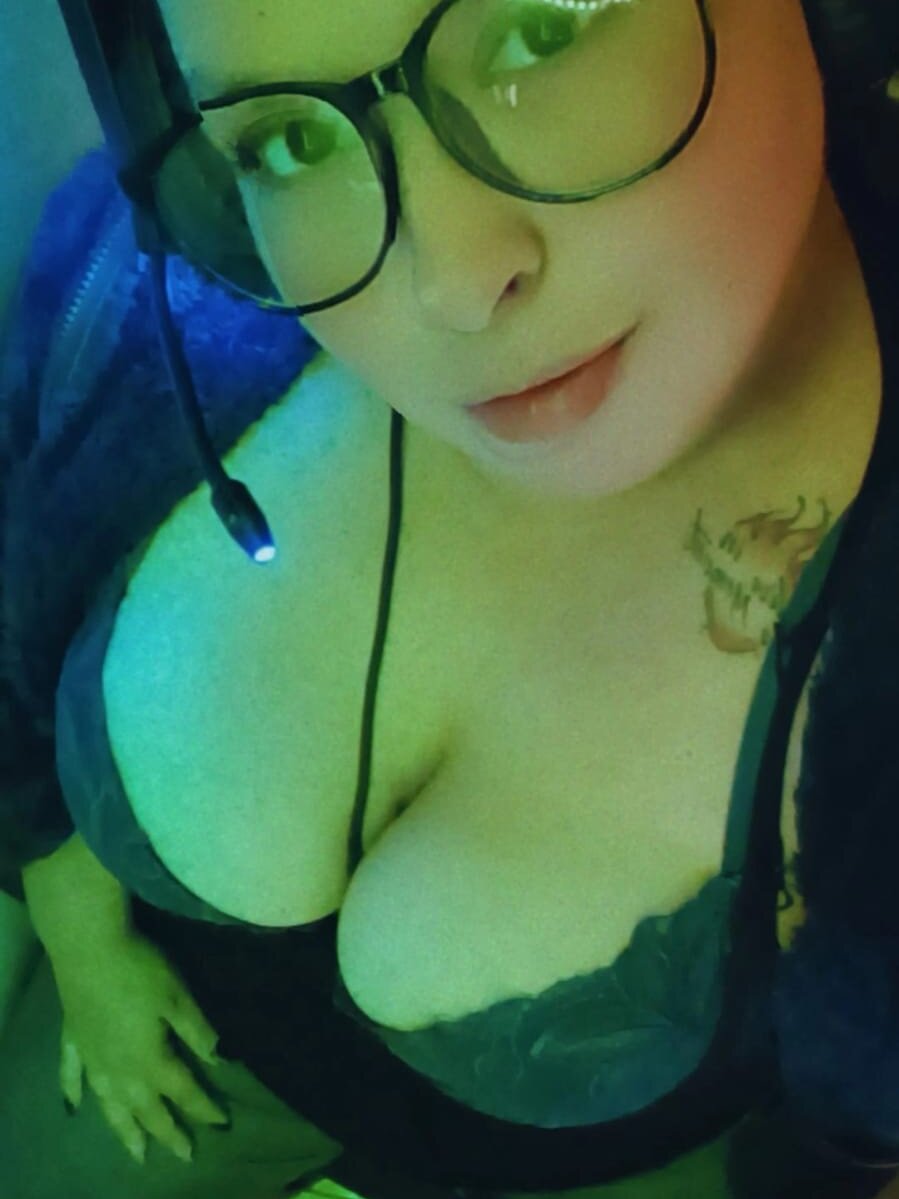 baby_lexy_69's Offline XXX Chat