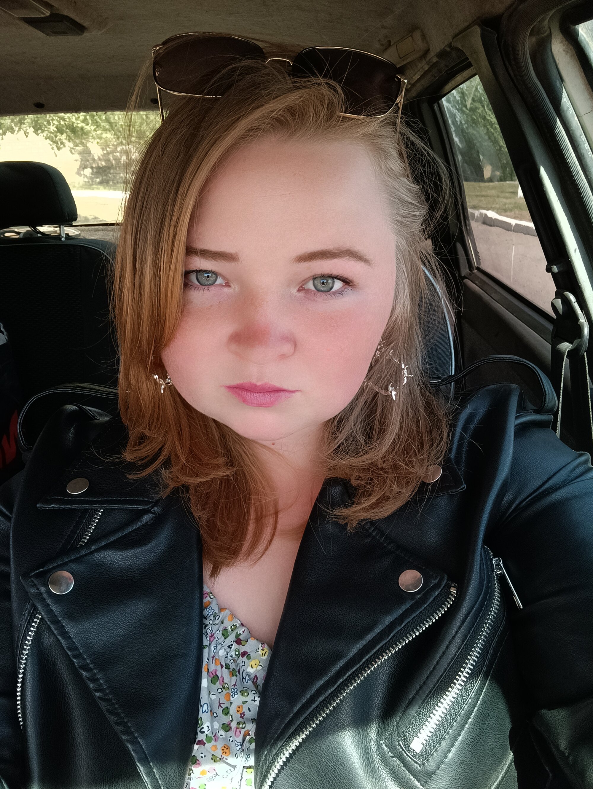 Mila_Moons