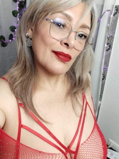 RebeccaThompson - colombian mature