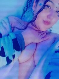 sara_sof_'s Live Sex Cam Show