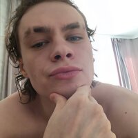 thekingarthur's Offline XXX Chat