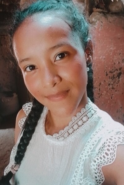 yisca_ 👎 live online chat
