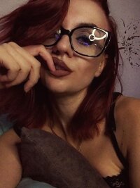 Red-Witch's Offline Chat Room