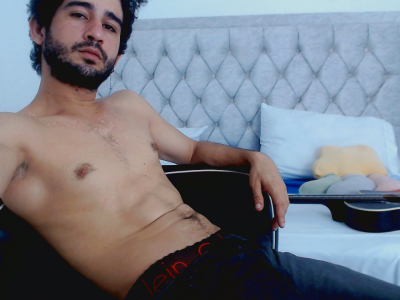real webcam Aaron Erotic 