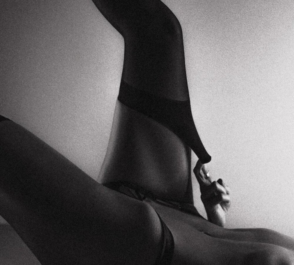 stripchat lady_joli webcam profile pic via elivecams.com