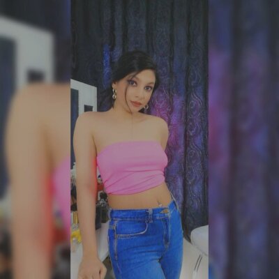 pretty_birds from stripchat