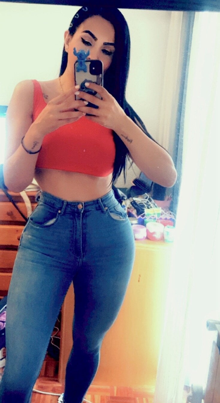 sultryvoice's Offline XXX Chat