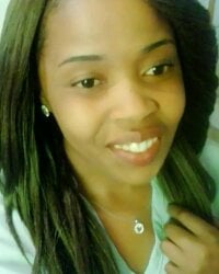 Beauty_Blue_blush's Offline Chat Room