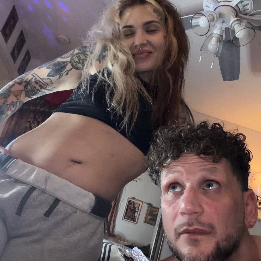 mileslongdeep's Live XXX Chat