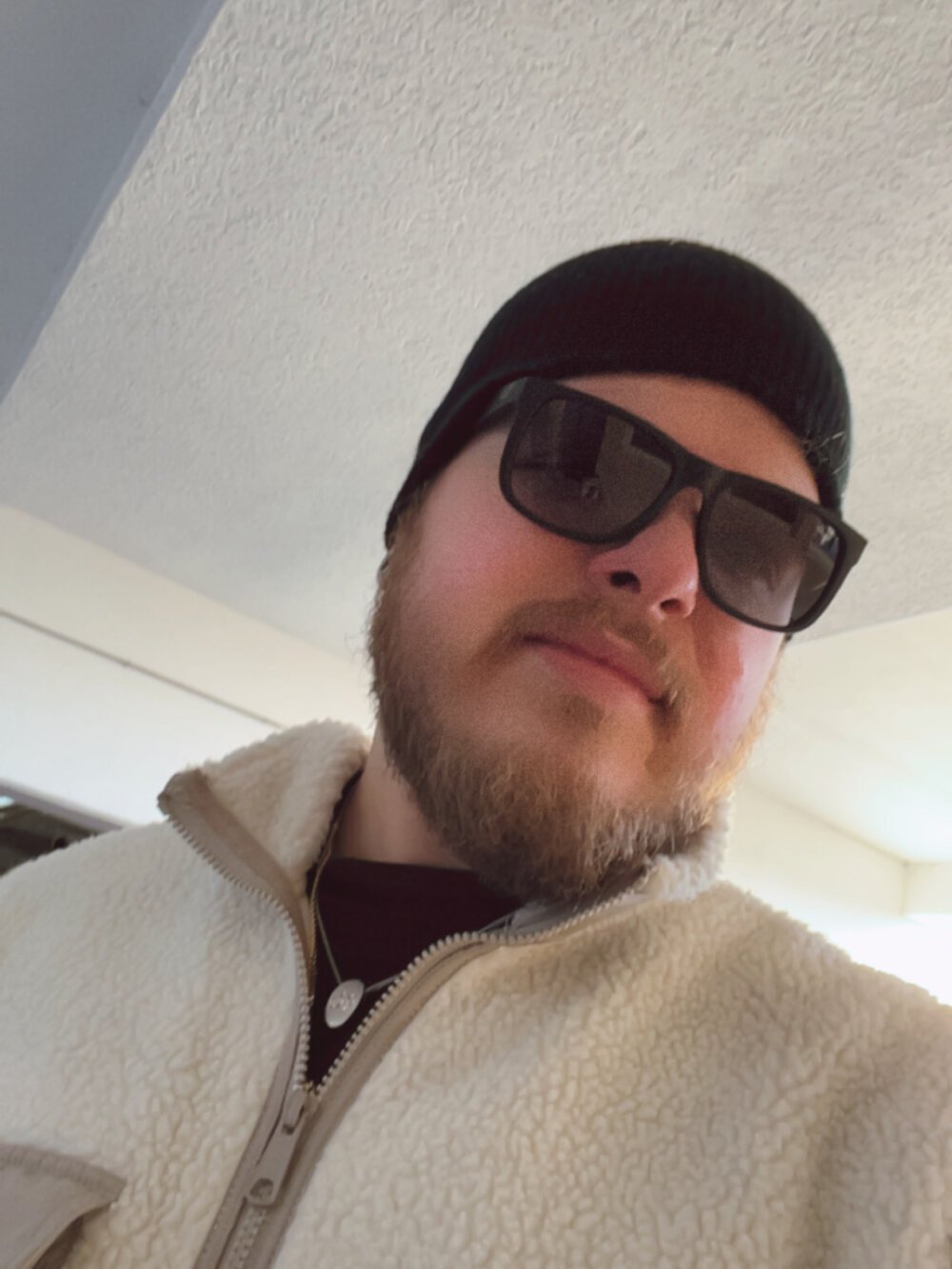 Mikedauerqeil's Offline XXX Chat