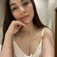 PaulaLarson's Offline XXX Chat