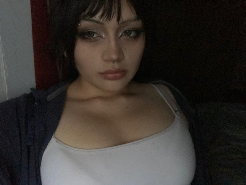 honney_dark profile