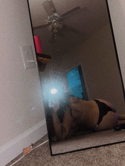 bootyliciousbri777