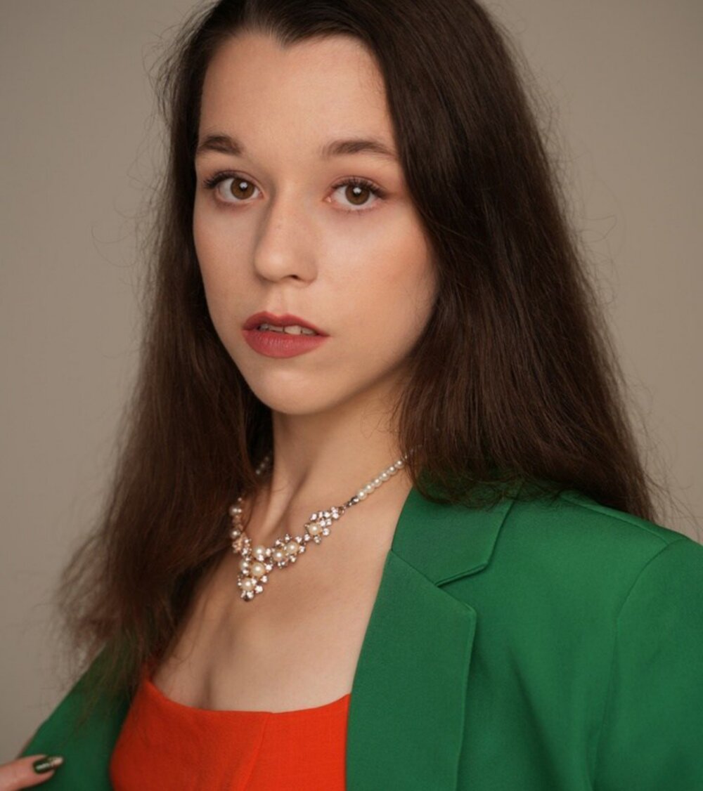 QuennaBelow profile