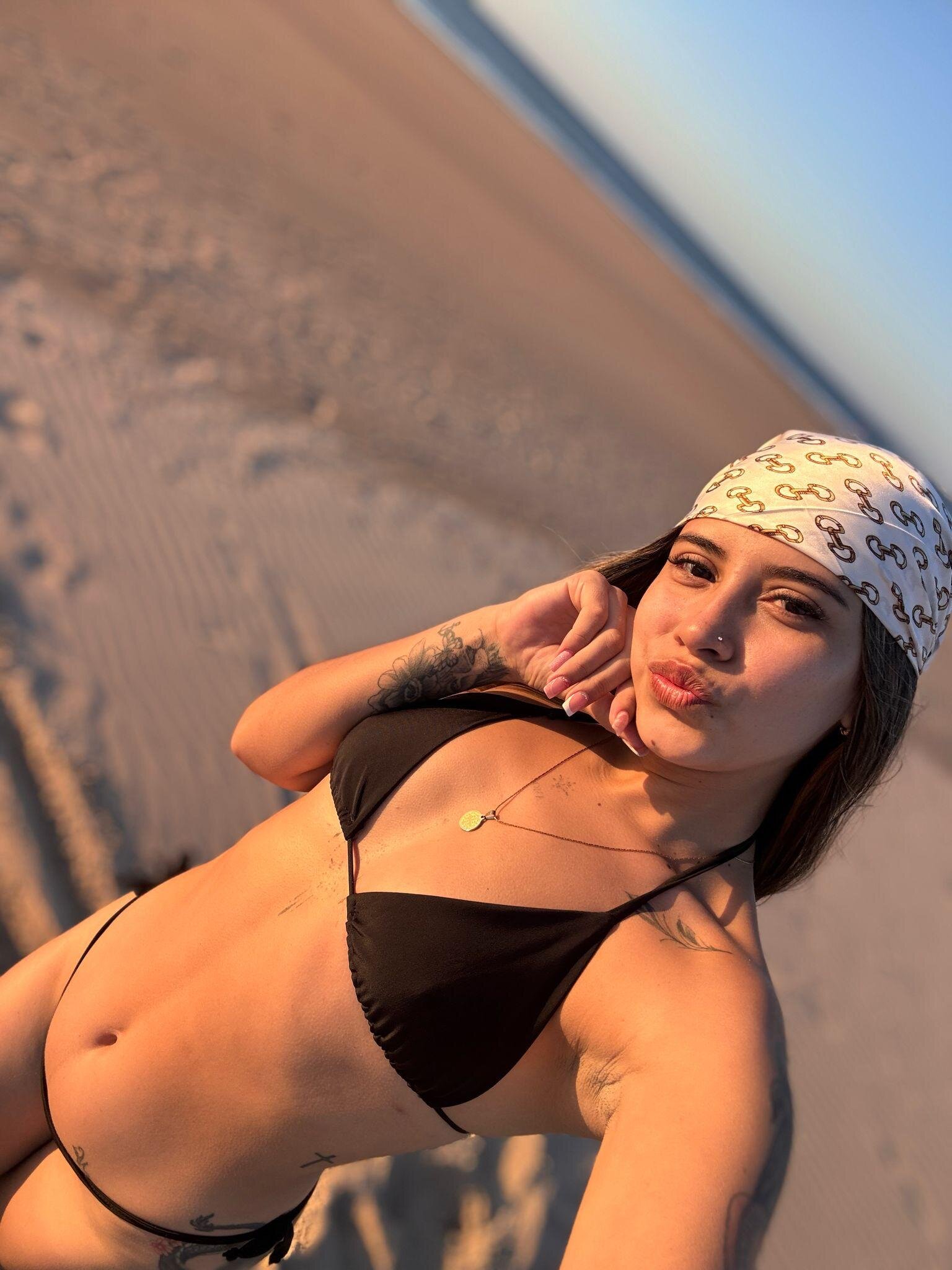 Alisson_Skinny