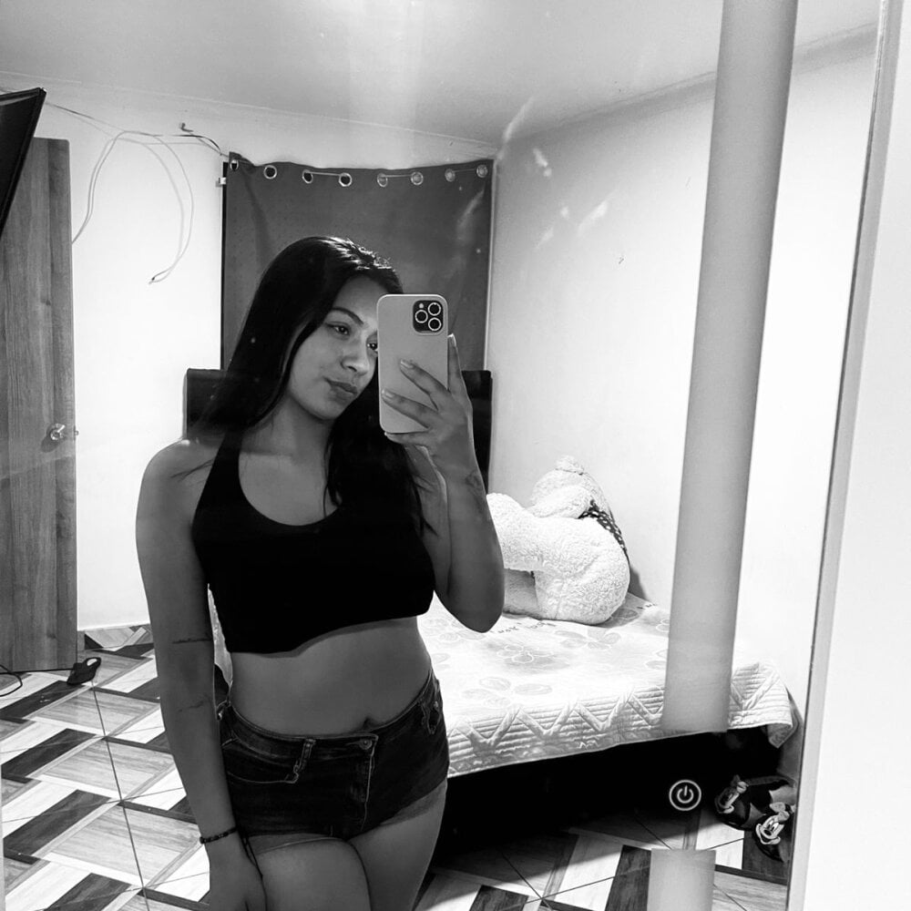 sexcam3d.net Lilo_Rose livesex profile in canada-dont-ask-where cams