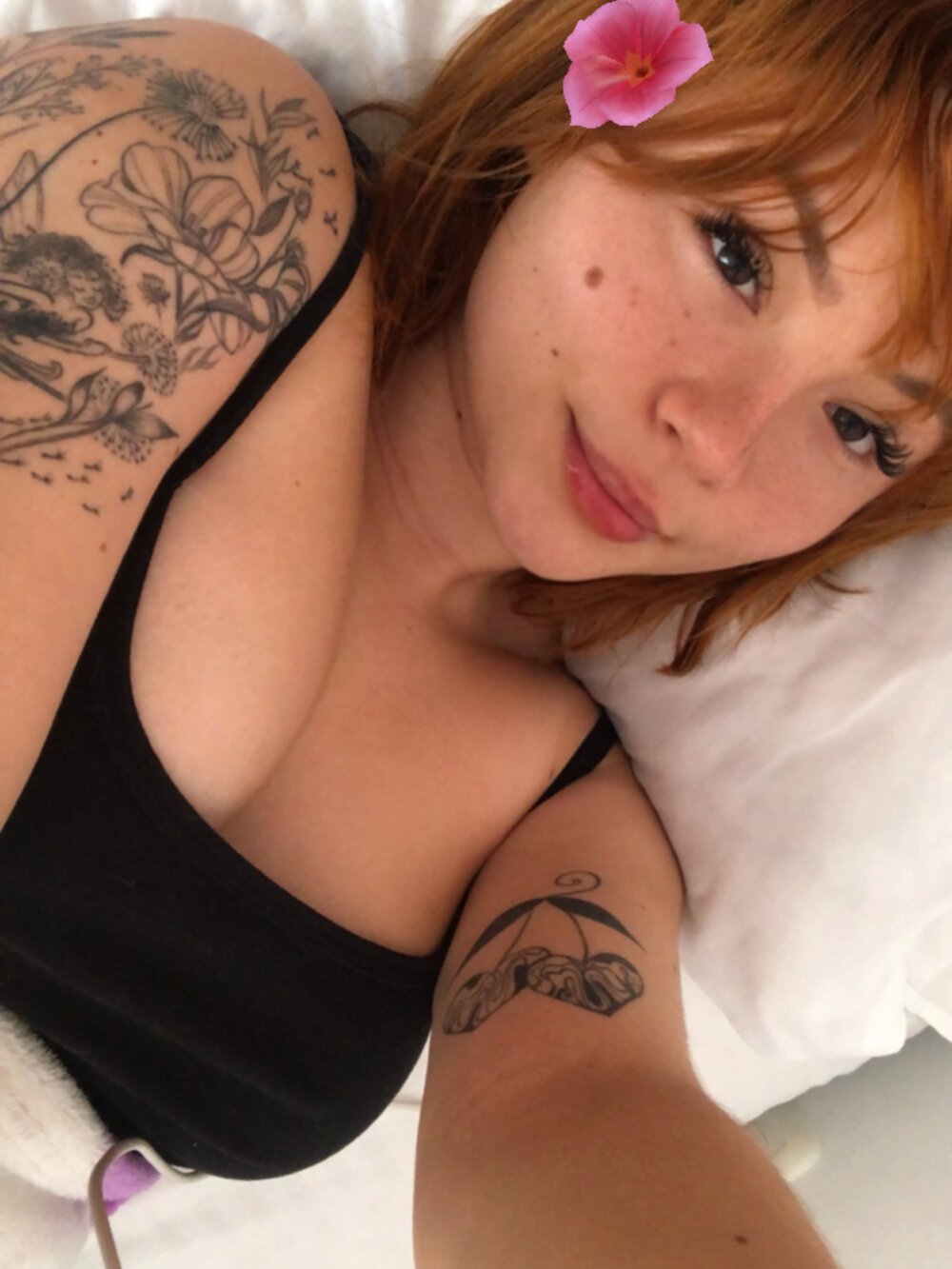 karlahush's Live Chat Room