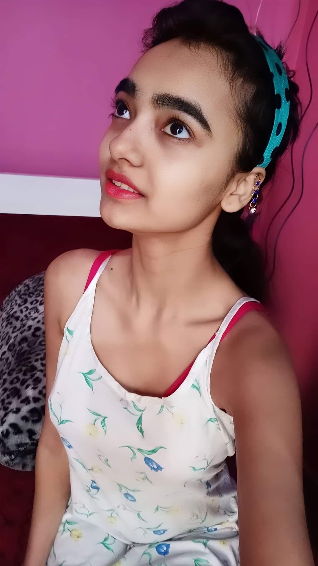 Hotty_Simmie2024