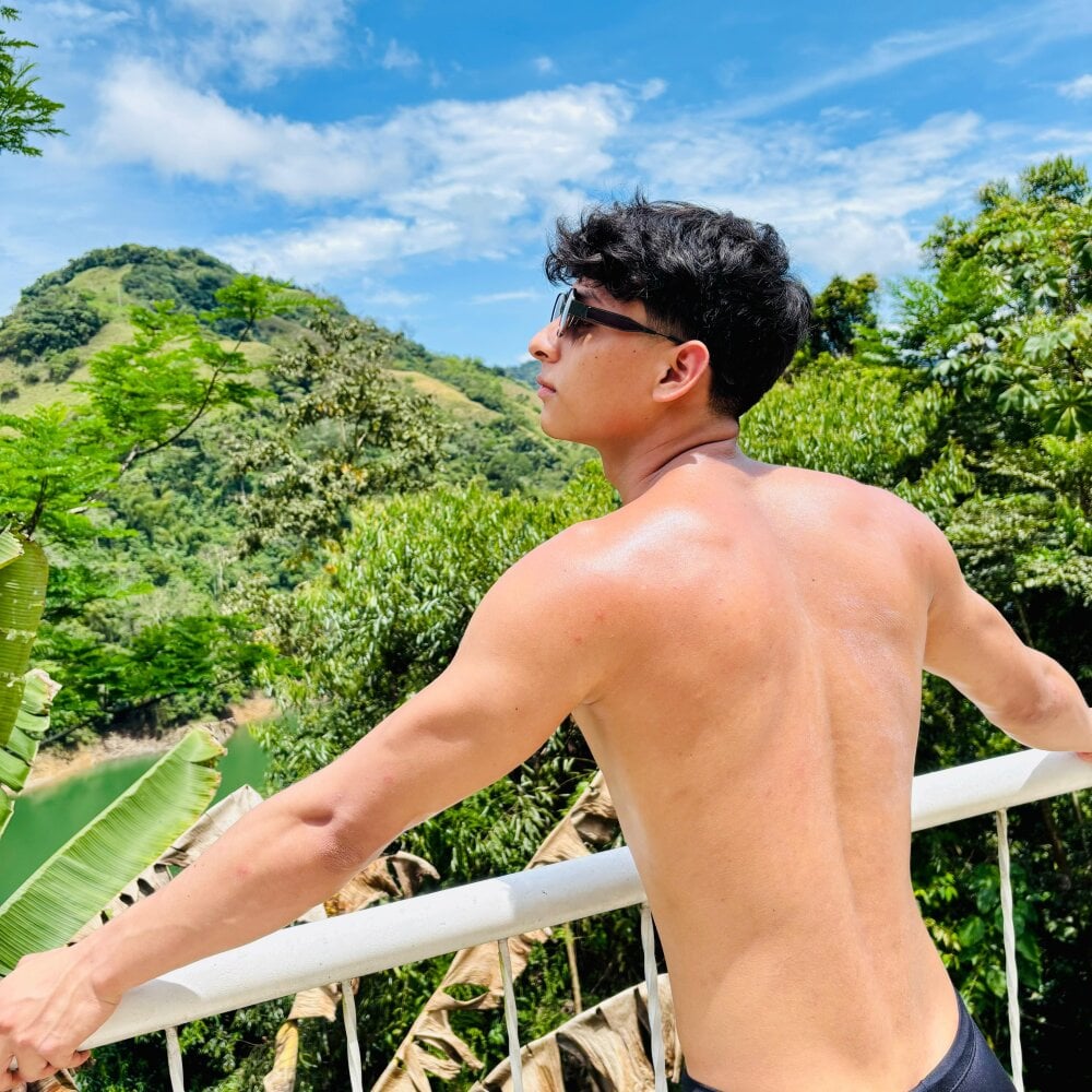 mash_angelo profile