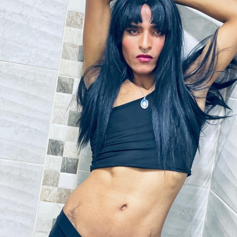 Live sex webcam photo for MegannEvans #289998024