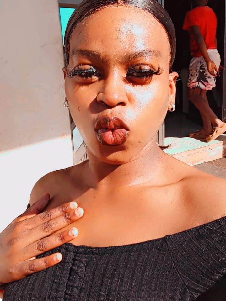 dakhielihle's Offline XXX Chat