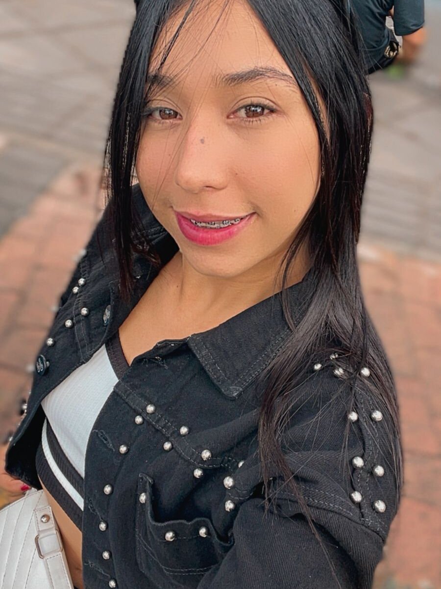 sofia_cum7 from stripchat