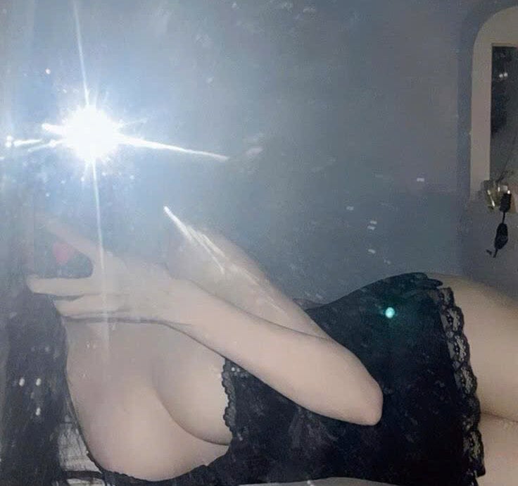 6livesex.com lunaa205 livesex profile in english cams