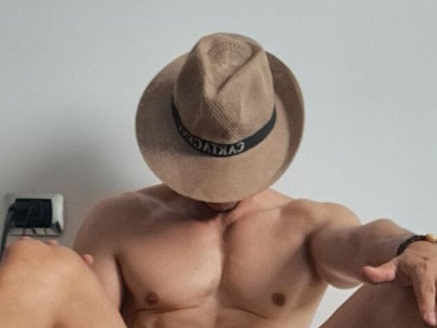 AtleticoMaduro's Offline XXX Chat