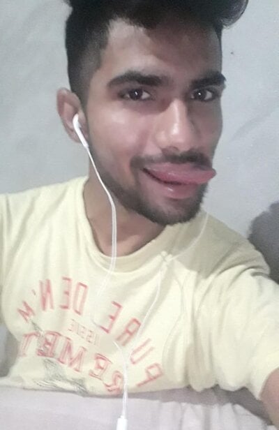 Hothotboy1122