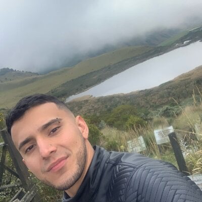 Nico_rivera Male Oilshow Live Cam Chat
