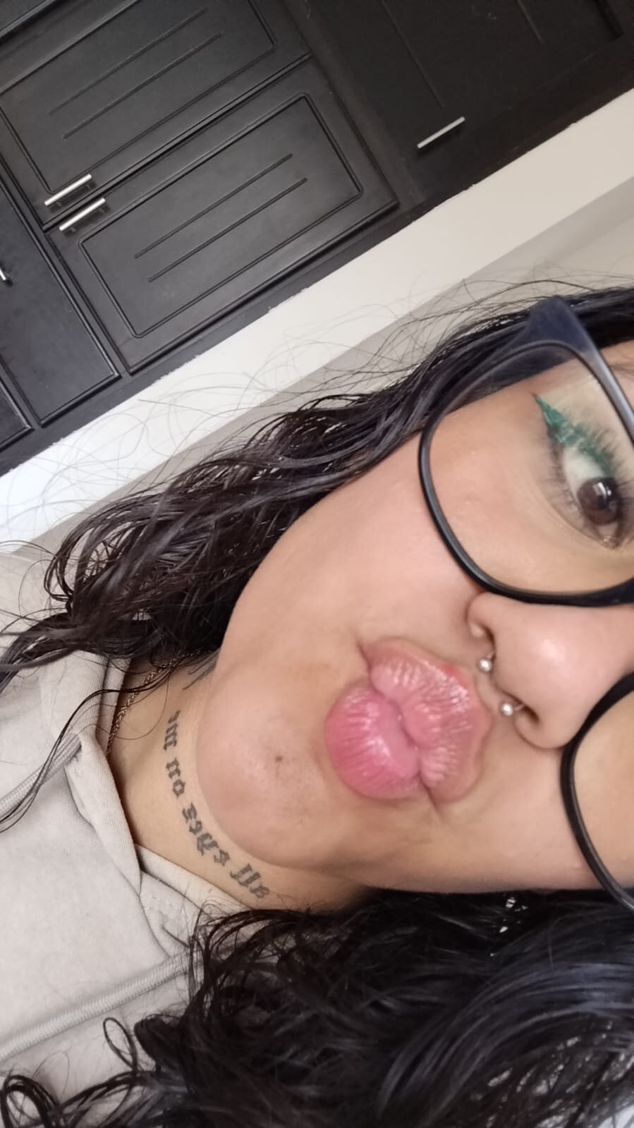 Khalifa_col