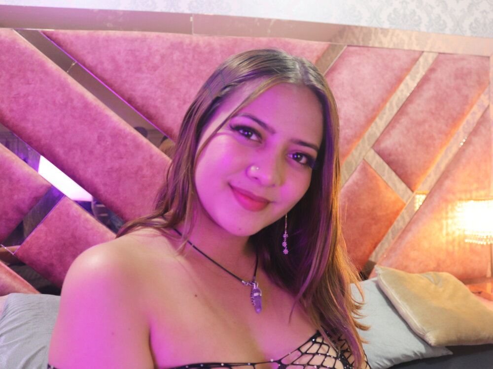 cherry_mart ♈ live online chat