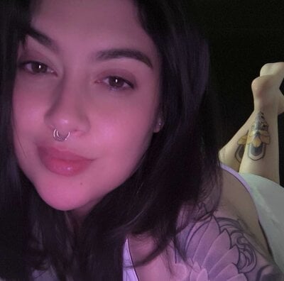 Amber_lam__