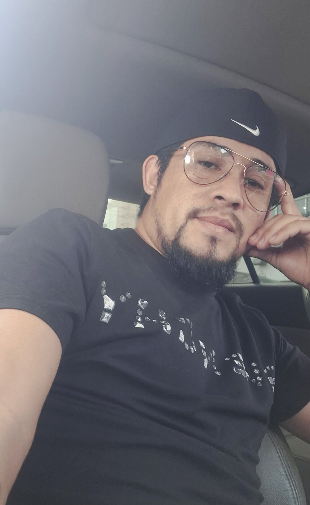 yosh1230 from stripchat