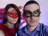 RobertAlisa's Offline Chat Room