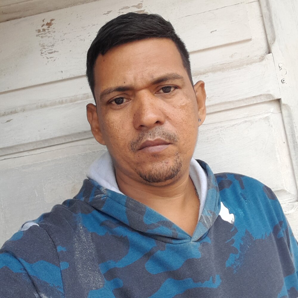 0p9o8iu76y's Offline XXX Chat