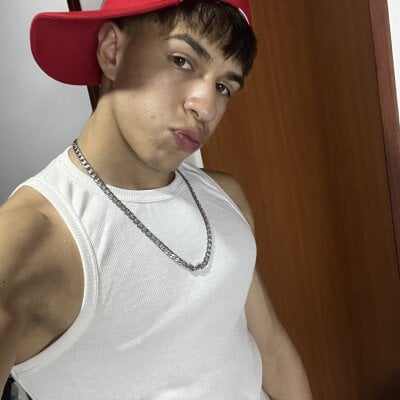 Strong_jack